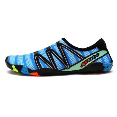 China Cushioning new product Aqua Water Shoes Beach Neoprene Surfing Aqua Shoes for men and women fashion baby summer trend light winter spring for sale