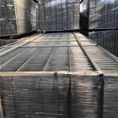 China Plain Weave 1.8x2.4m Mesh Nets Galvanized Welded Wire Mesh Fence Panels In 12 Gauge for sale