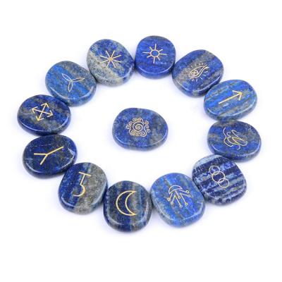 China Globe 13 PCS/Set Healing Set Wicca Crystal Tarot Runes Stone Runes for sale