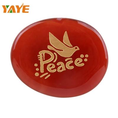 China Europe Engraved Crystal Palm Stones Carnelian Slice Chakra Agate Slice for sale