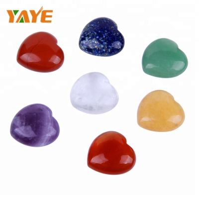 China Wholesale Bulk Natural Tumbled Stone 7 Chakra Heart Shaped Quartz Crystals From Europe for sale