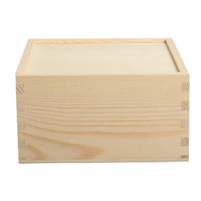 China Wholesale Europe Christmas Gifts Handmade Sotrage Wooden Gifts Box for sale