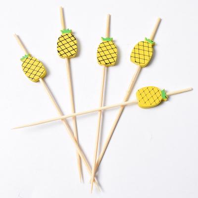 China 9/12cm Disposable Pineapple Shape Disposable Bamboo Picks For Party /bar Use for sale