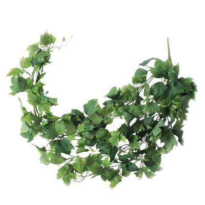 China Mid-Century Good Quality Artificial Silk Screen Tape Sweet Potato Vine Green Rattan Plant Fern Grass Plant Wall Modern For Wedding for sale