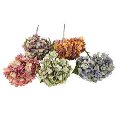 China 2022 New Minimalist Single Artificial Silk Short Stem Faux Head Vintage Hydrangea 34Cm For Wedding Home Decor for sale