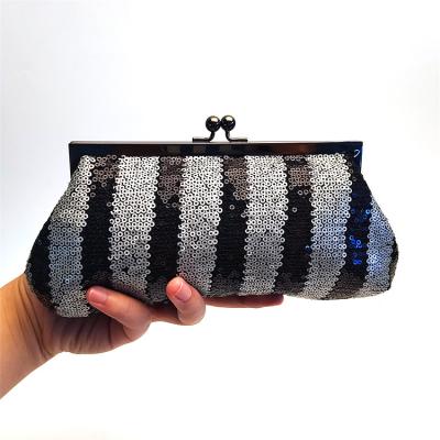 China Customized Chain Shoulder Bag High Quality Luxury Ladies Evening Mini Designer Private Label Handbags Women Handbags Clutch Bags for sale