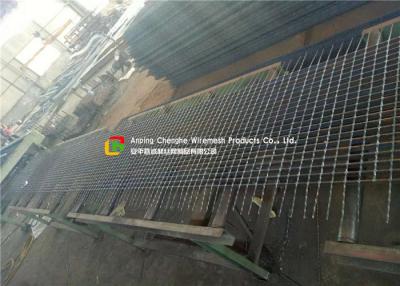 China Round / Twisted Steel Bar Grating Clear Opening Pressure Welded High Loading for sale