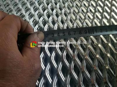 China Low Carbon Galvanized Expanded Metal Mesh Diamond Shape Hole For Wall Construction for sale