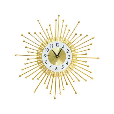 China Golden Antique Light Style Sun Diner Car Modern Luxury Silent Luxury European Wall Clock Large Retro for sale