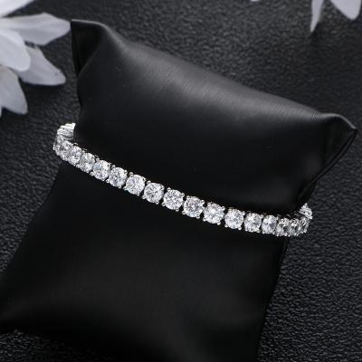 China CLASSIC luxury earring bracelet necklace ring box jewelry Tennis Bracelet moissanite cuban bracelet for sale