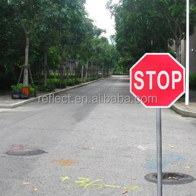 China Customized Eco - Friendly Road Safety Warning Sign Double Sided Stop Sign Road Sign Hand Held Panels for sale