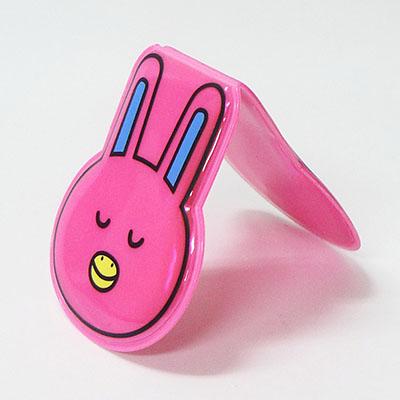 China Decoration & Security Customized Rabbit Shaped Reflective Magnet Clip for sale