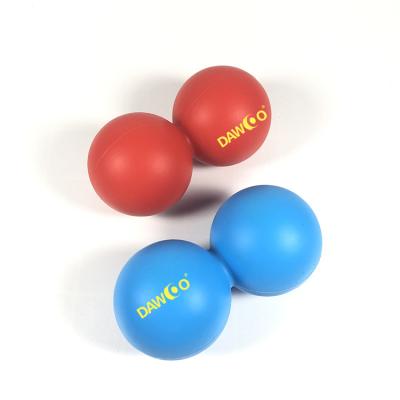 China Silicone OEM Printing Logo Training Bodybuilding Silicone Exercise Ball Fitness Peanut Massage Ball Or Engrave Logo Gym for sale