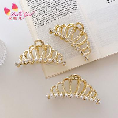 China BELLEGIRL Fashionable Korean wholesale women girls hair claw clip accessories BELLEGIRL shimmer crown gold rhinostoned hair pin for wedding for sale