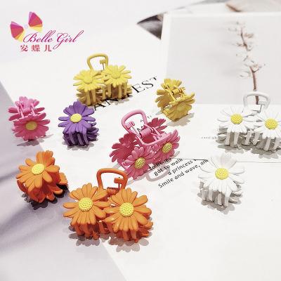 China Korean BELLEGIRL Metal Flower Hair Claw Clips Charm Mini Metal Daisy Hair Clips Baby Fashion Accessories Women Kids for sale