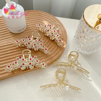 China BELLEGIRL Hair Accessories Bulk Sale Luxury Alloy Rhinestone Hair Claw Cuts 11.5cm Big Cute Alloy Flower Pearl Butterfly Hair Claws for sale