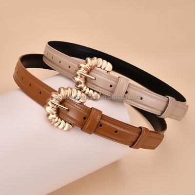 China Fashionable Korean Style Women's Winter Coat Cowhide Leather Belt With Buckle Engraved Genuine Leather Belts for sale