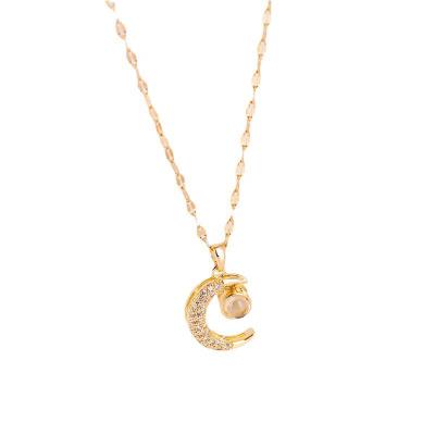 China Stainless Steel CLASSIC Luxury Moon 18K Gold Necklace Jewelry Pendant Necklace For Women Jewelry Making for sale