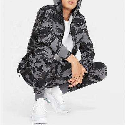 China Breathable Fashionable Camouflage Full Double Zip Up Tracksuits 100% Polyester Premium Sets Men Sport Tracksuit for sale