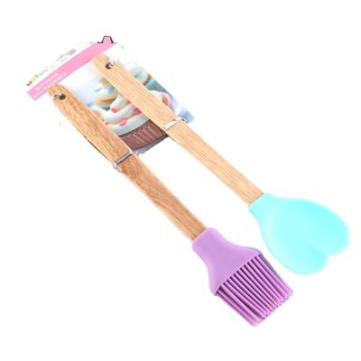 China Flex Core Non-Stick Cake Tools Disposable Sets Kitchen Accessories Silicon Brush Essential Spatula Set With Wooden Handle for sale