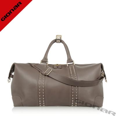 China Rivet Fine Leather Duffel Bags Man Handbags With Zinc Alloy Hardware for sale