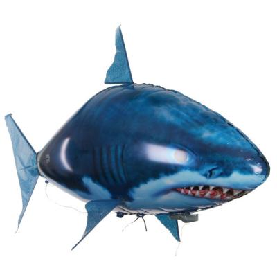 China Gift Toy Air swming fish inflatable shark clown fish fly fish wedding inflatable birthday place toy ball for sale