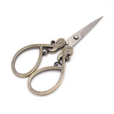 China Vintage Plum Blossom Embroidery Scissors and Classic Crane Design Sewing Scissors for Sewing Craft Art Work Everyday Use Embroidery for sale