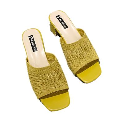 China Fashion trend mid heel sandals and slippers women 2022 summer new style flying wear one word fashion women outer woven sandals and slippers for sale