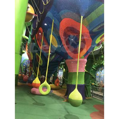 China Hot Sale Steel Kids Crochet Rope Climbing Net Kids Crochet Knit Indoor Playground Colorful Rainbow Net for sale