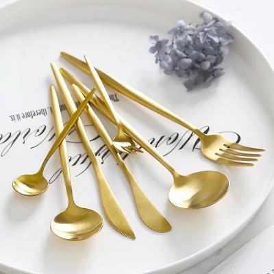 China Gold Stainless Steel Cutlery Flatware Set Food Grade 304 Sustainable Sustainable Wholesale for sale