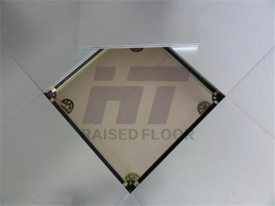 China Server Room Encapsulated Raised Floor Flexible Convenient Installation for sale