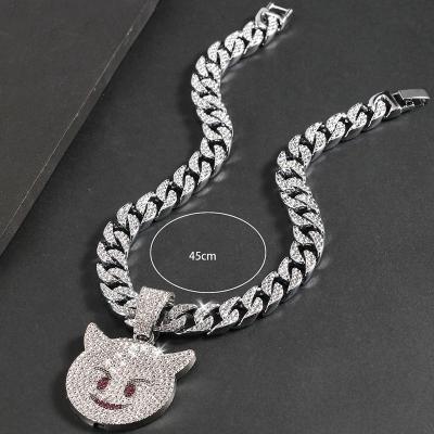 China Popular Silver Plated Fashion Necklace Men Hip Hop Chain Personality Zinc Charm Diamond Necklace Pendant for sale