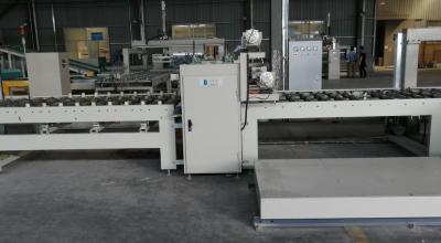 China Máquina de laminação de folhas de vidro plástico com dimensão global de 6300*1550*1200mm à venda