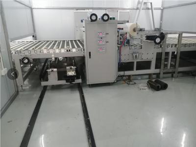 中国 Automatic Film Cutting紫外線Coater Machine Forのガラス、板、ポリ塩化ビニール板、表示画面との薄板になるMachine 販売のため