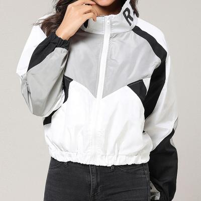 China Anti-Wrinkle Sunscreen Jacket Windproof Women Spring Coats Polyester Long Sleeve Sporty Anorak Women's Coats for sale