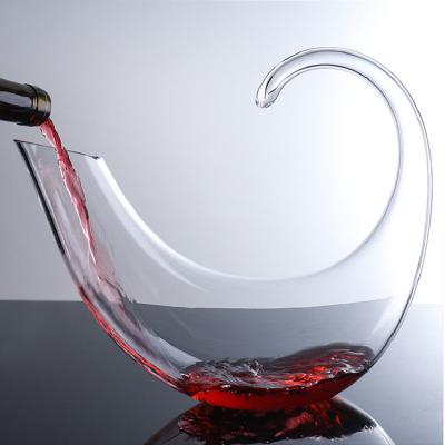 China Modern Cool Gun Whiskey Decanter Set Glass Decanter for sale