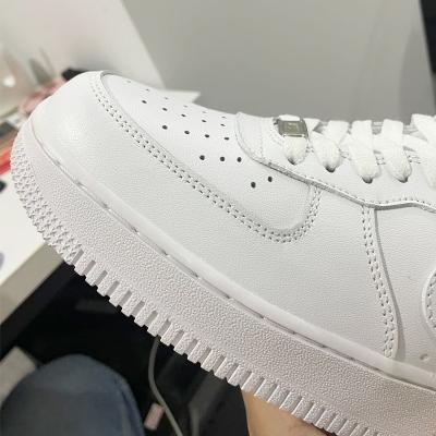 China Fashion Trend Tenis Air One 1 low top black white and high top fashion unisex sneakers for sale