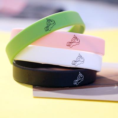 China 4 Colors Casual Trendy Fancy Sports Bracelet Unisex Fashion Jewelry Unicorn Silicone Bracelet Personality Waterproof for sale