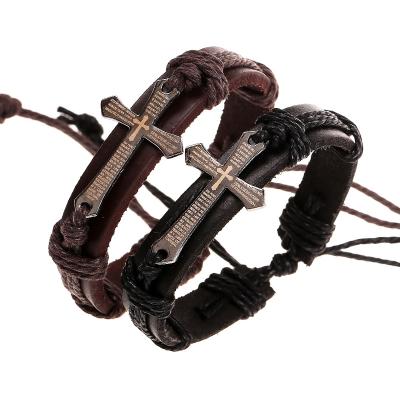 China FASHIONABLE makers head simple criss-cross adjustment pull bracelet retro European scripture cowhide weaving bracelet for man and women for sale