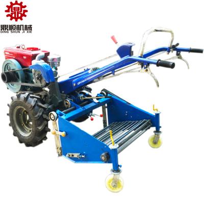 China Potato cassava harvester walking/four wheel tractor support potato harvester will not hurt the skin for sale