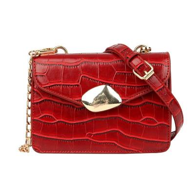 China Fashion handbags 2021 new arrival fashion ladies luxury women shoulder bag handbag with metal buckle for sale