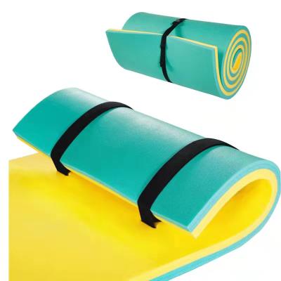 China Hot Selling Water Entertainment OEM Design Buoyancy XPE Foam Water Float Float Mat For Lake for sale