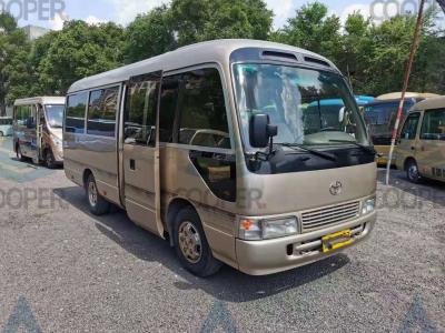 China 13 assentos usaram o ônibus de Toyota, ônibus usado pousa-copos de Toyota com a decoração interna luxuosa à venda