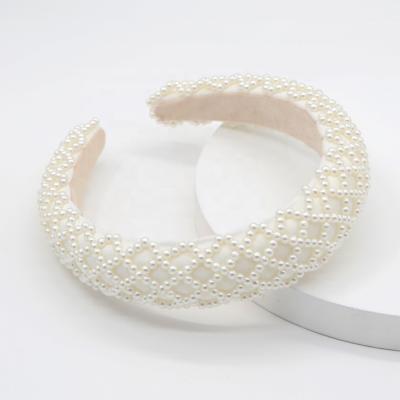 China Luxury Daily Wear White Pearl Beaded Headband Head Bands Handmade Beaded Strap Hair Accessories for sale