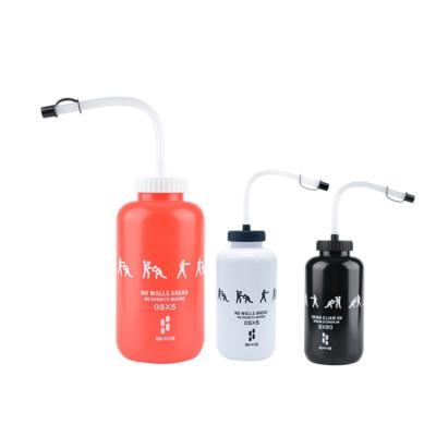 China Boxing 1000ml Water Bottle Squeeze Drinks Suitable Outdoor GYM Plastic Water Bottle Travel Increasing Camping Bottles With Straw Lids for sale