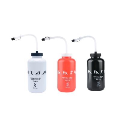 China Personal Custom Plastic Bottle BPA Free Travel Squeeze Boxing Water Bottle 1000ml GYM Water Bottle Packaging Skin Care Camping Bottles for sale