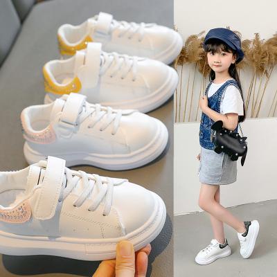 China Fashion Lightweight Board Shoes Girls Lovely Board Shoes Indoor Shock Absorbing Shoes For Kids Girls for sale