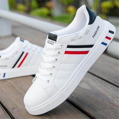 China Breathable 2021 Trend Fashion Board Shoes Men's Fashion Sports Casual Shoes Student Shoes for sale