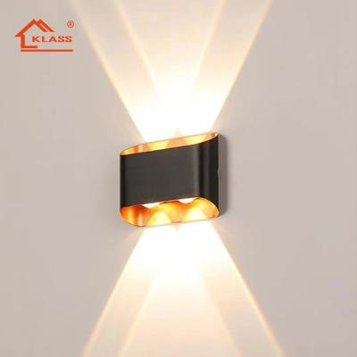 China KLASS Modern Nordic Waterproof Through The Hotel Decoration Home Indoor Light Aluminum Modern Outdoor Mounted Sconce Led Wall Lamps for sale