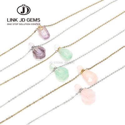 China Natural Mateiral Healing Necklace Hand Carved Green Gemstone Pendants Crystal Natural Stone Pendant Perfume Bottle for sale